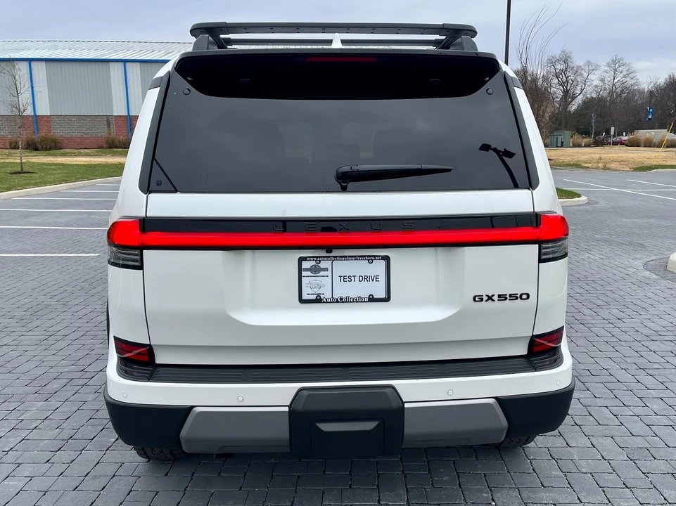 2025 Lexus GX 3rd Gen - Image 5 of 21