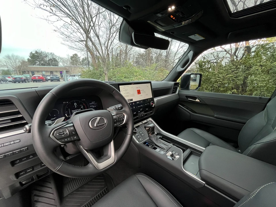 2025 Lexus GX 3rd Gen - Image 10 of 21