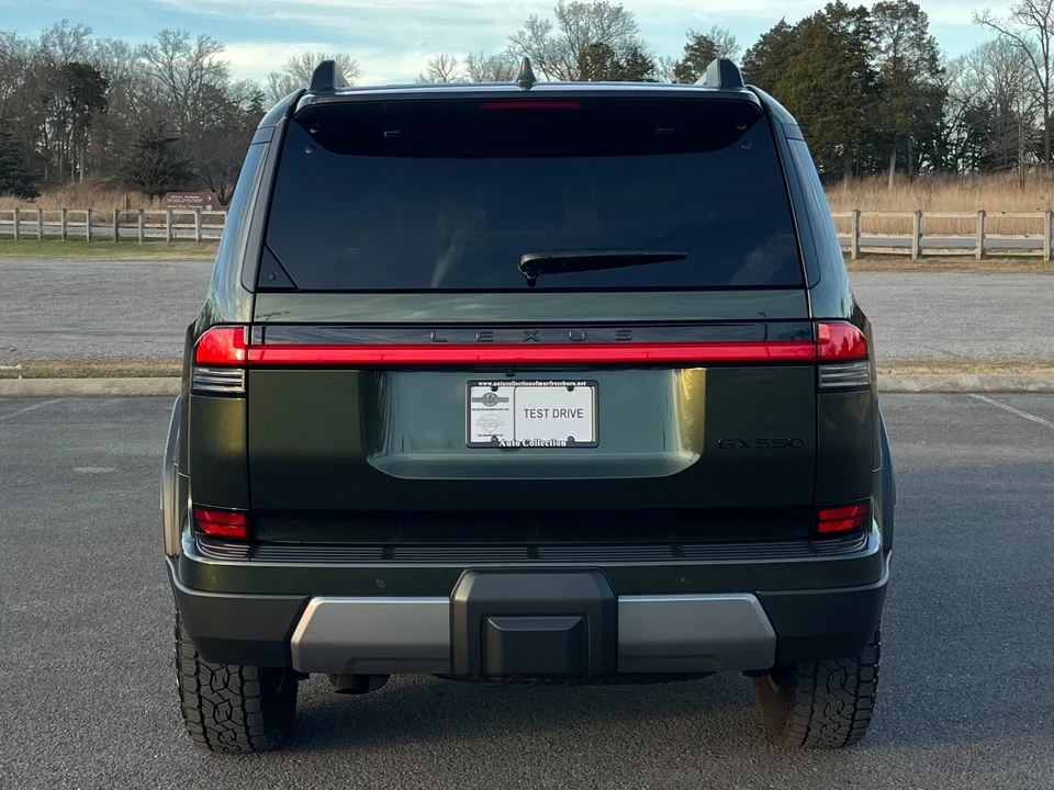 2025 Lexus GX 3rd Gen - Image 6 of 12