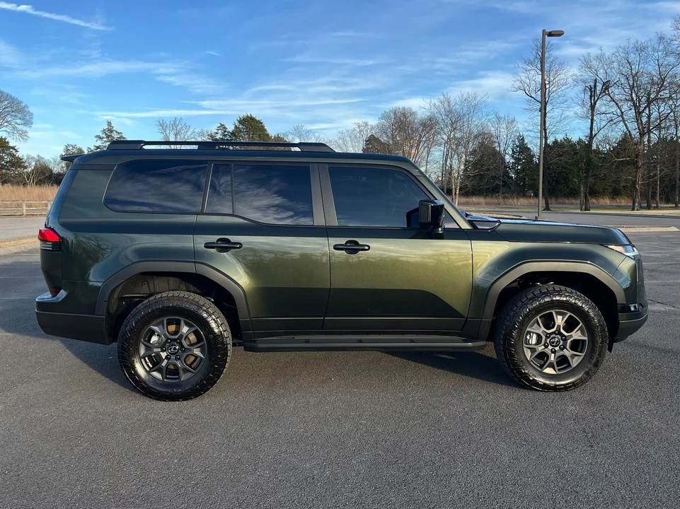 2025 Lexus GX 3rd Gen - Image 8 of 12