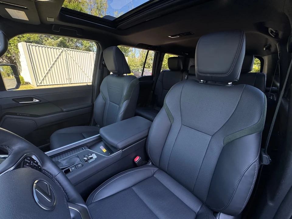 2025 Lexus GX 3rd Gen - Image 11 of 12