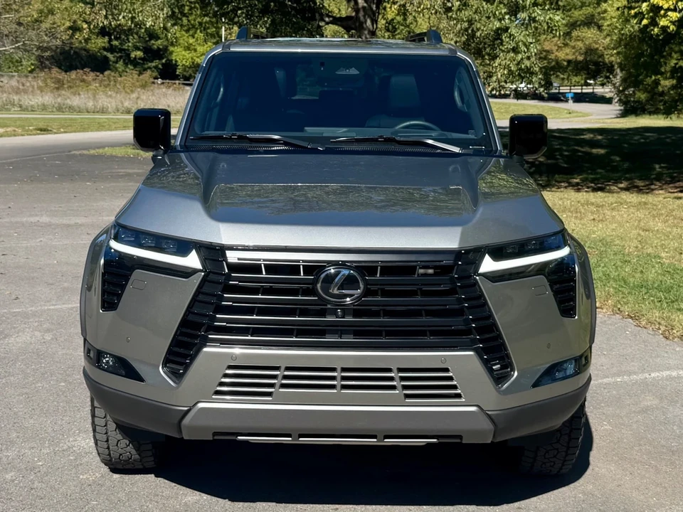 2025 Lexus GX 3rd Gen - Image 7 of 12