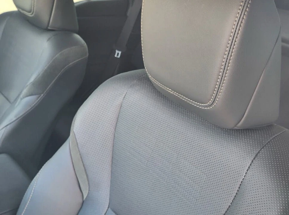2025 Lexus GX 3rd Gen - Image 16 of 21