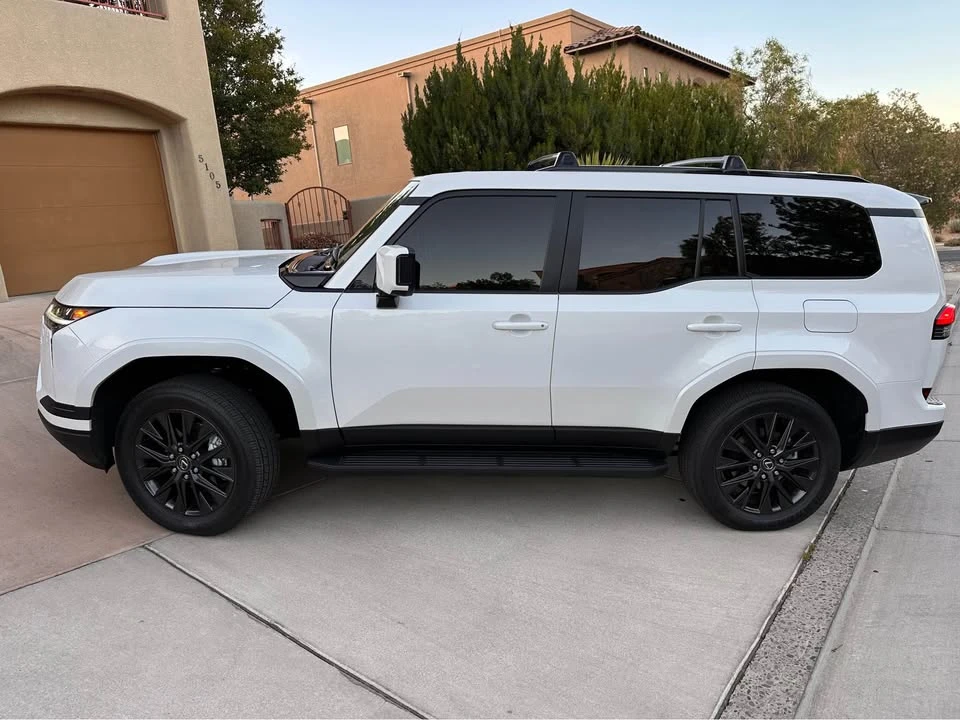 2025 Lexus GX 3rd Gen - Image 4 of 20