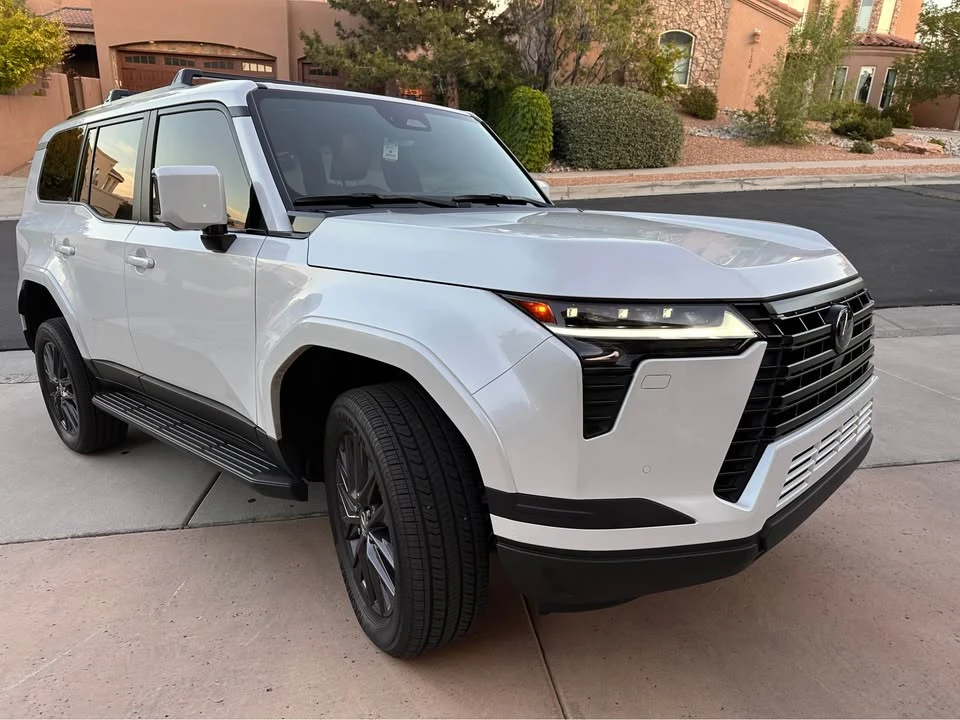 2025 Lexus GX 3rd Gen - Image 3 of 20
