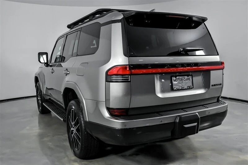 2025 Lexus GX 3rd Gen - Image 10 of 21