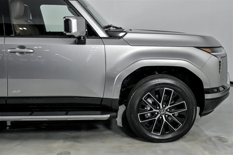 2025 Lexus GX 3rd Gen - Image 15 of 21