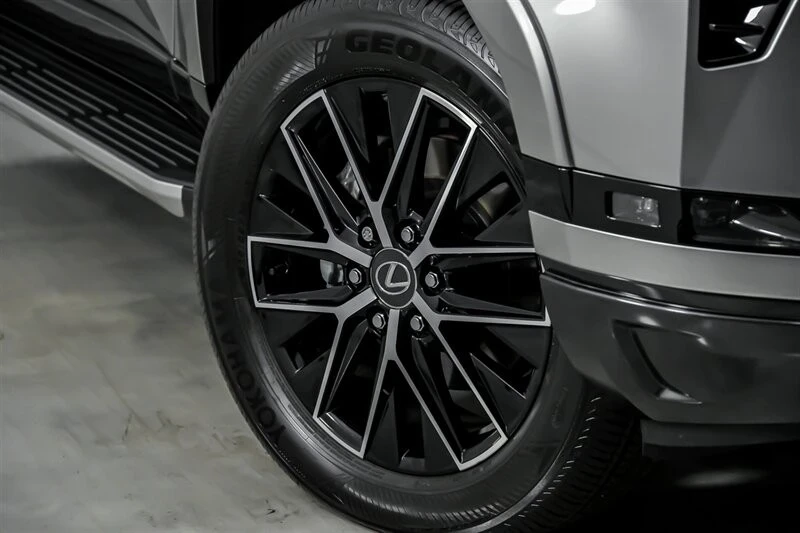 2025 Lexus GX 3rd Gen - Image 4 of 21