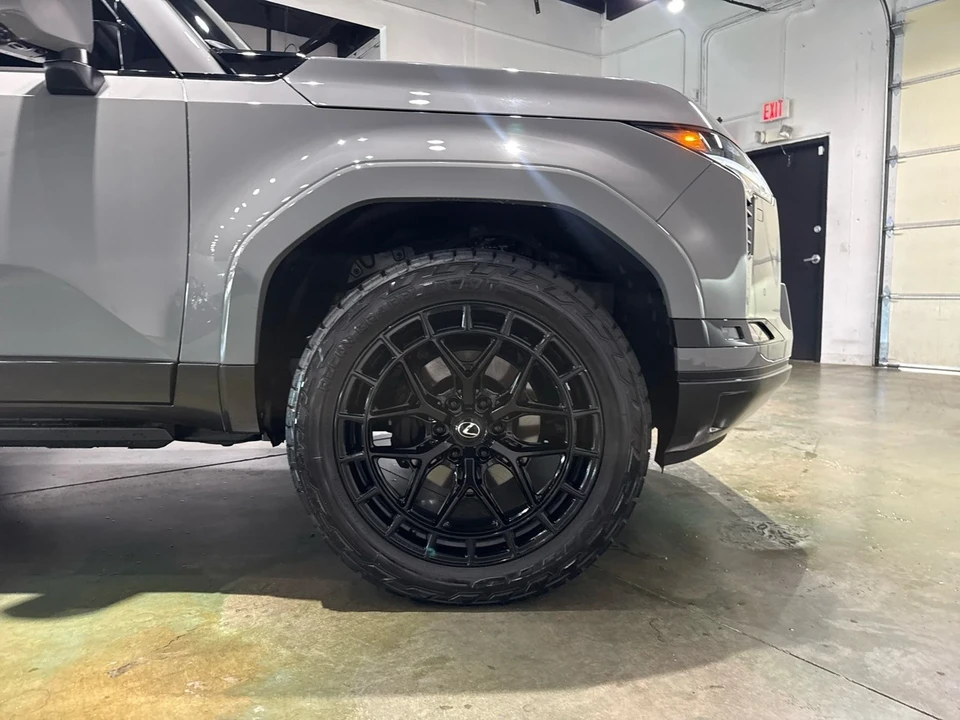 2025 Lexus GX 3rd Gen - Image 11 of 21