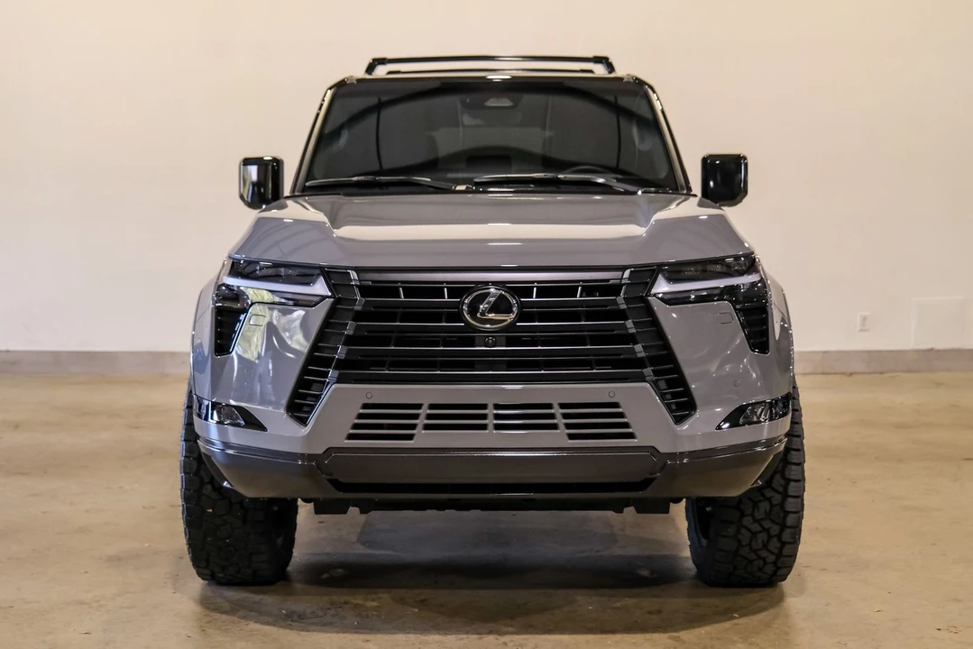 2025 Lexus GX 3rd Gen - Image 2 of 12