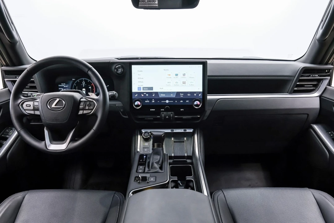 2025 Lexus GX 3rd Gen - Image 11 of 12