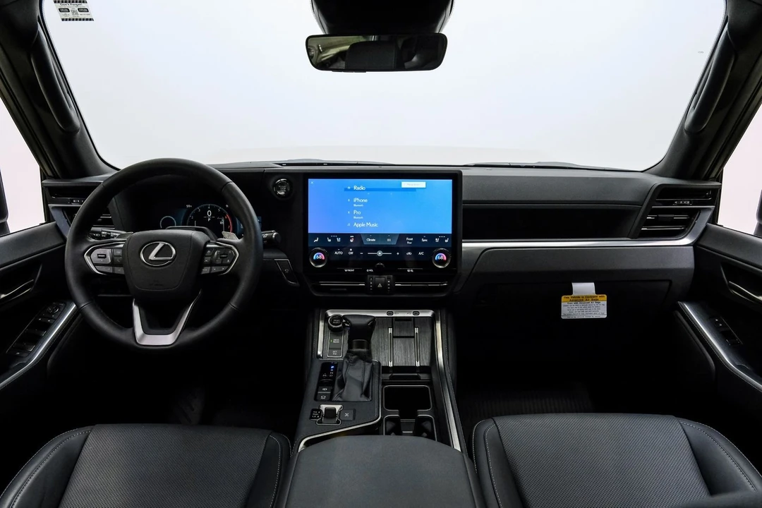 2025 Lexus GX 3rd Gen - Image 9 of 12