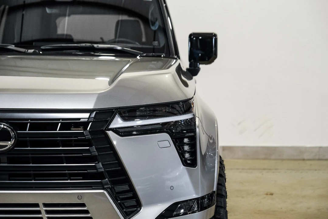 2025 Lexus GX 3rd Gen - Image 3 of 12