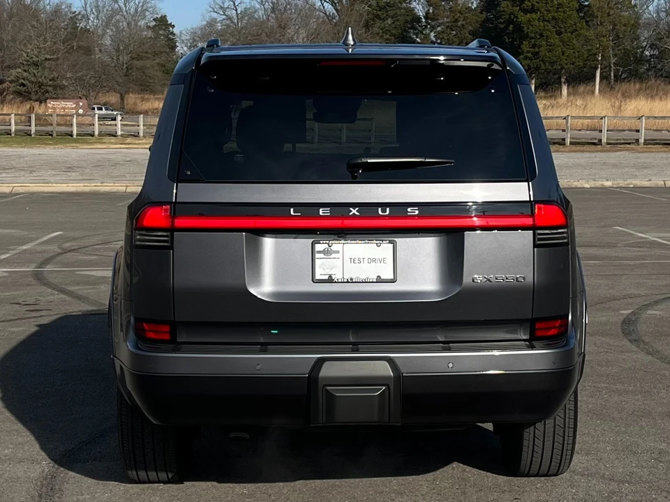2025 Lexus GX 3rd Gen - Image 6 of 12