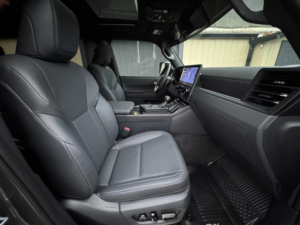 2025 Lexus GX 3rd Gen - Image 20 of 21