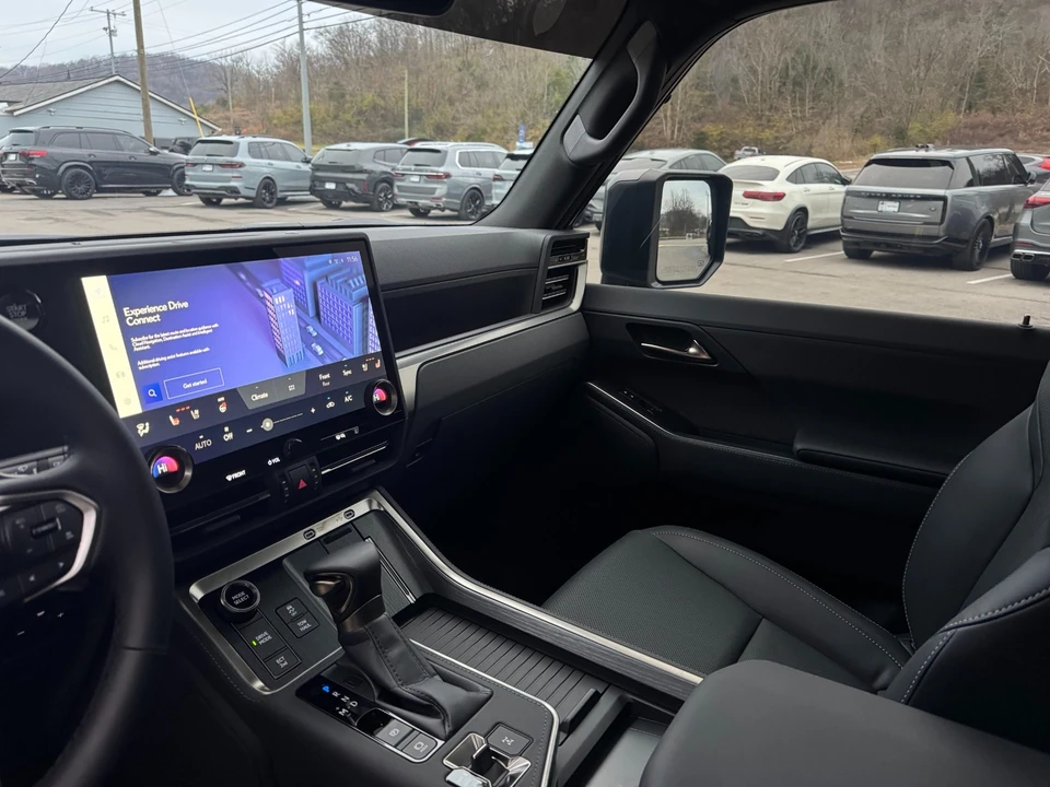 2025 Lexus GX 3rd Gen - Image 18 of 21