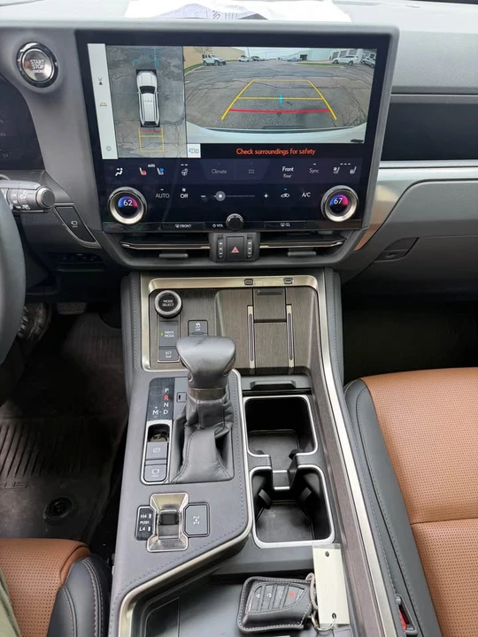 2025 Lexus GX 3rd Gen - Image 12 of 21