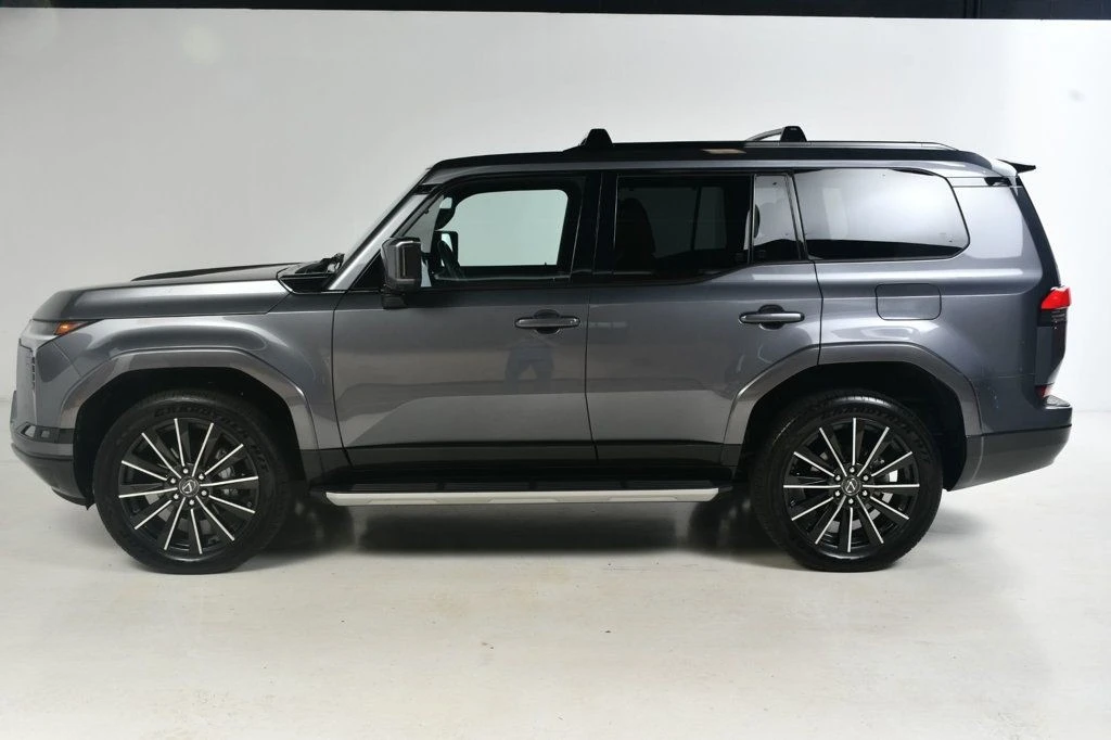 2025 Lexus GX 3rd Gen - Image 3 of 12