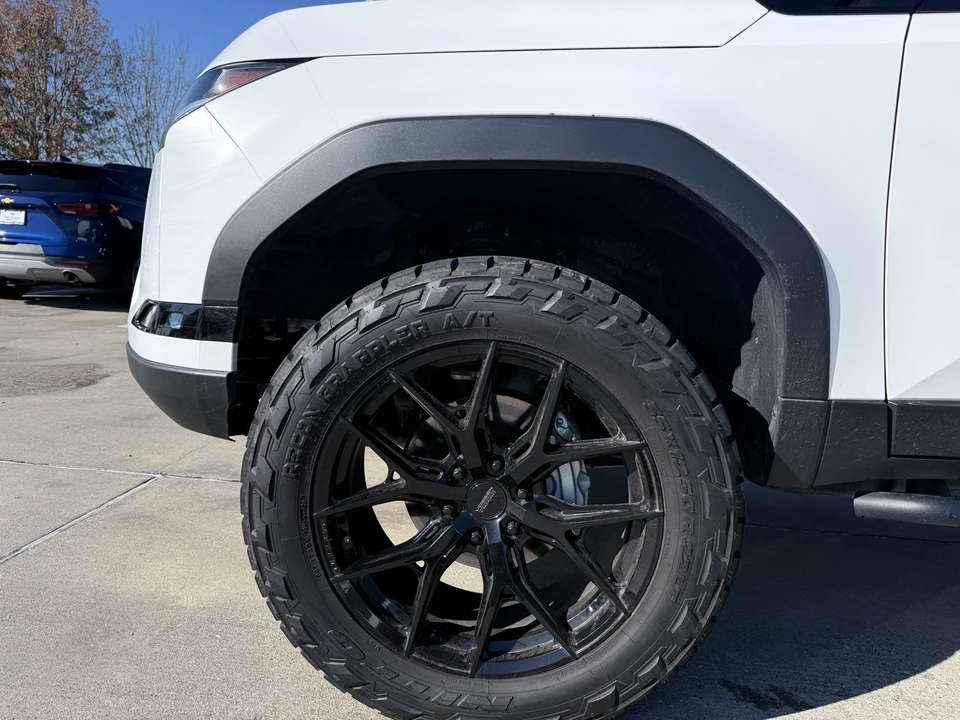 2025 Lexus GX 3rd Gen - Image 11 of 21