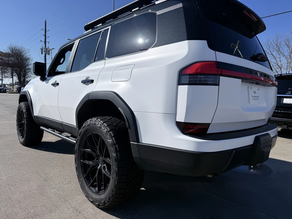 2025 Lexus GX 3rd Gen - Image 8 of 21