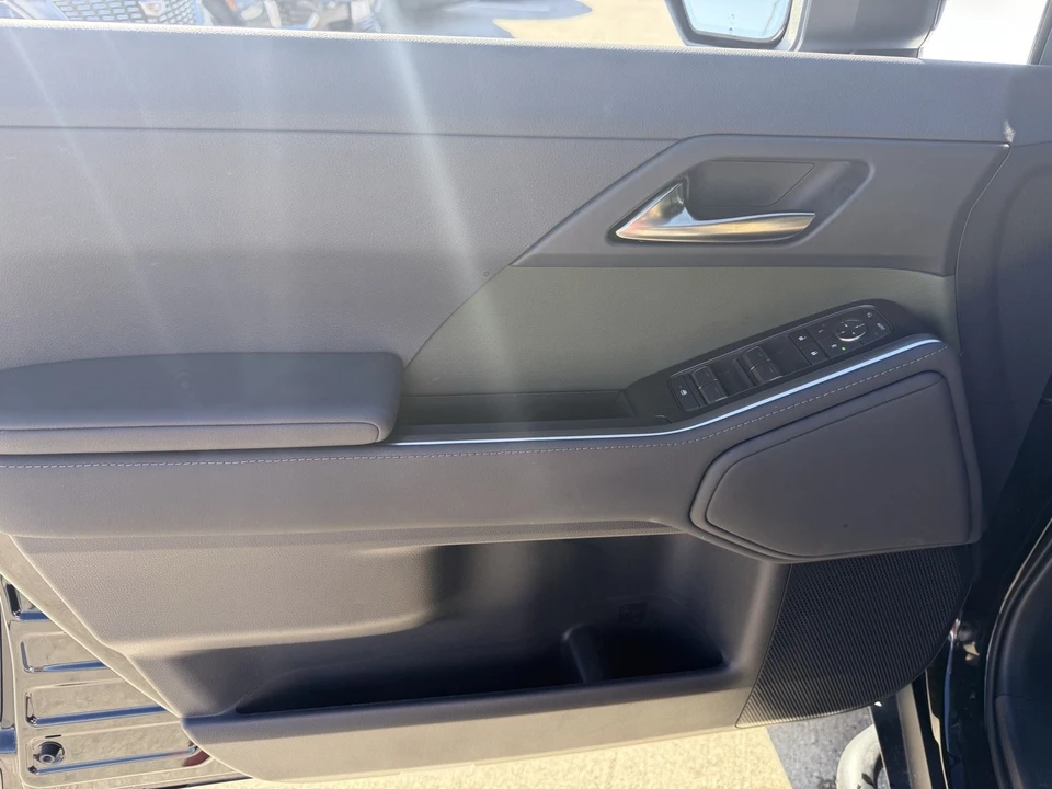 2025 Lexus GX 3rd Gen - Image 12 of 21