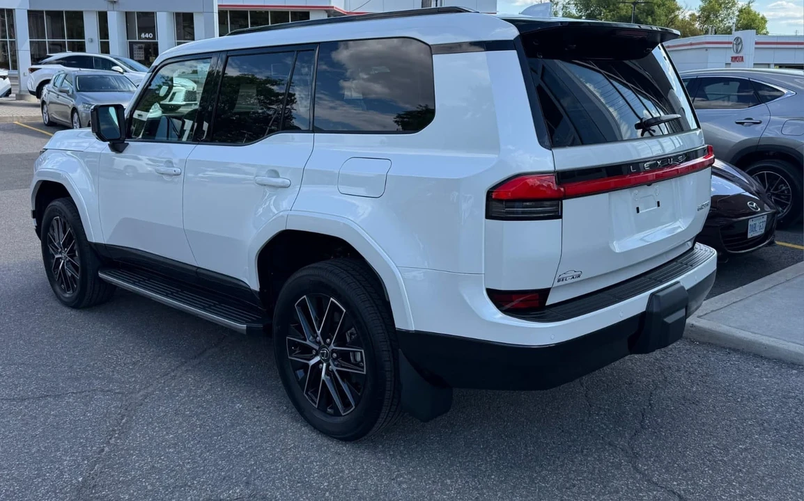 2025 Lexus GX 3rd Gen - Image 2 of 11