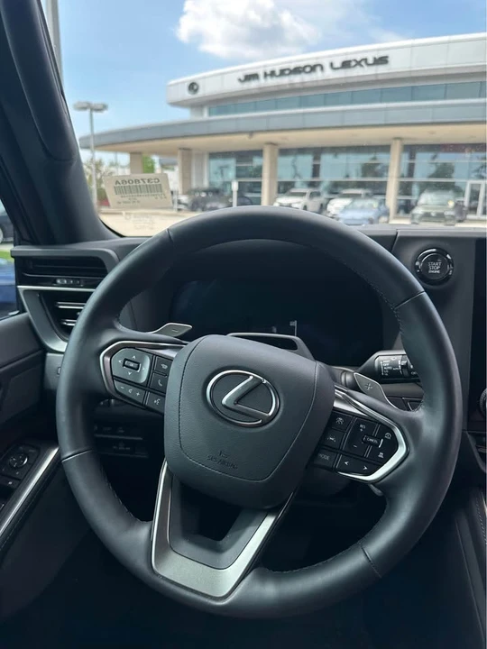 2025 Lexus GX 3rd Gen - Image 17 of 20