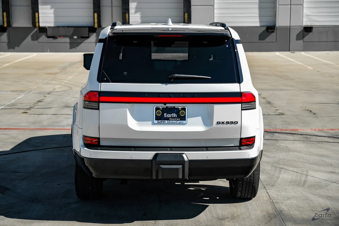 2025 Lexus GX 2nd Gen - Image 11 of 12