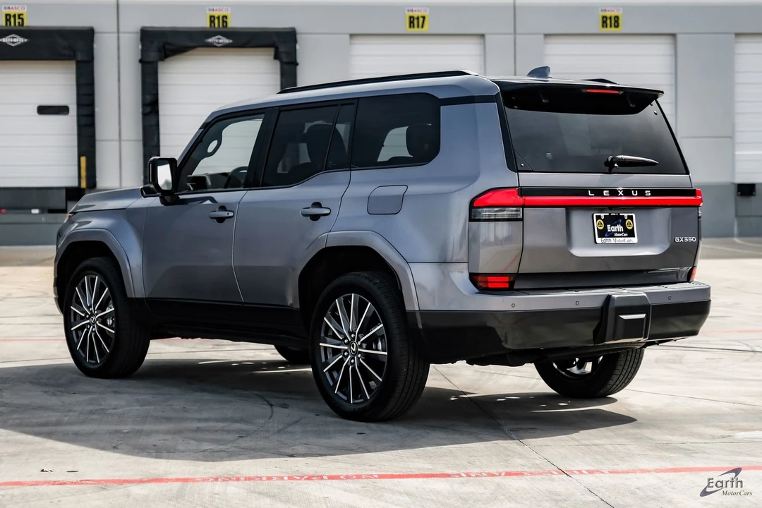 2025 Lexus GX 2nd Gen - Image 8 of 12