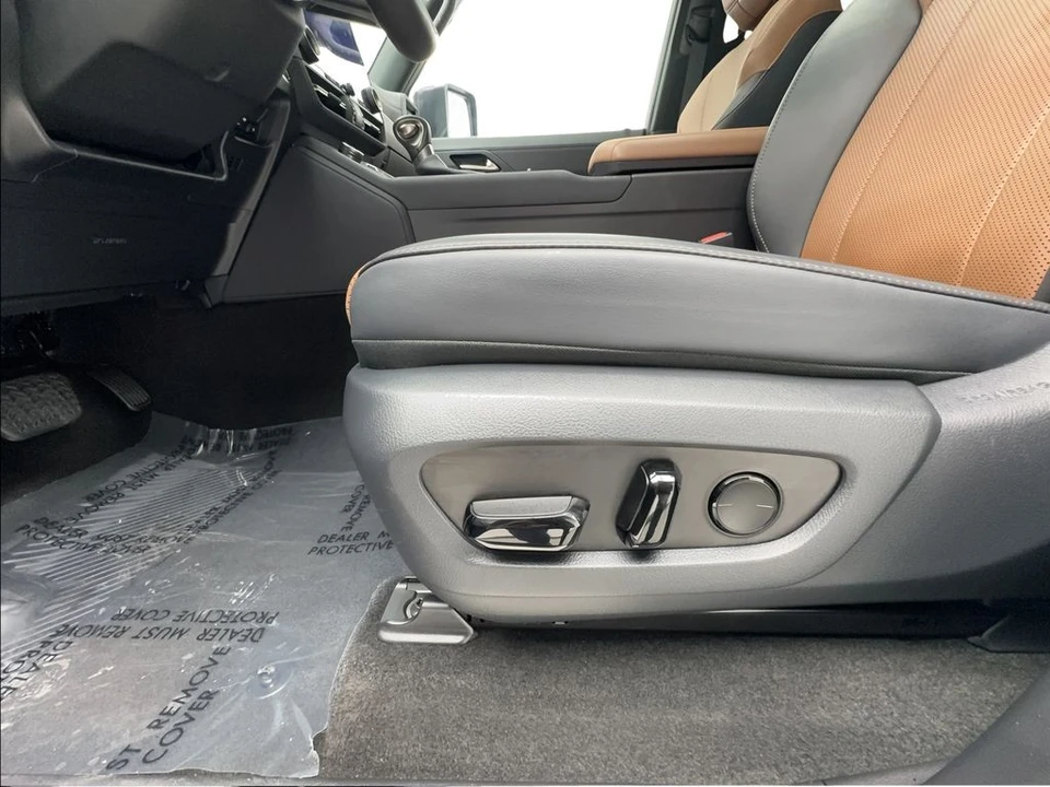 2025 Lexus GX 3rd Gen - Image 21 of 21