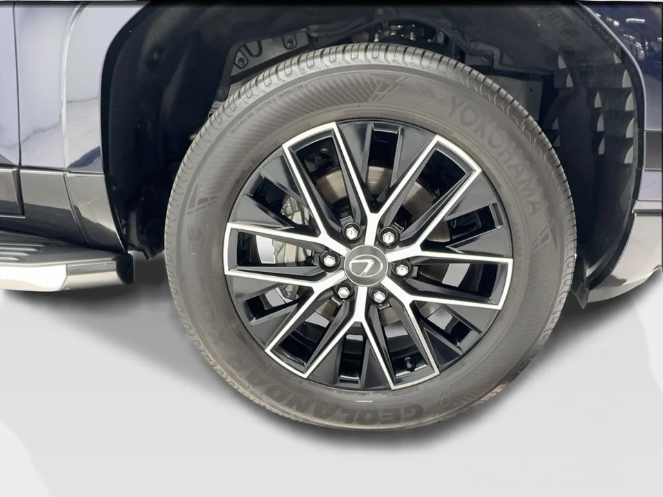 2025 Lexus GX 3rd Gen - Image 13 of 21