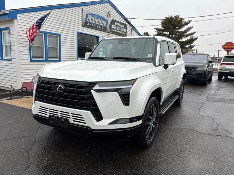2025 Lexus GX 3rd Gen - Image 11 of 12