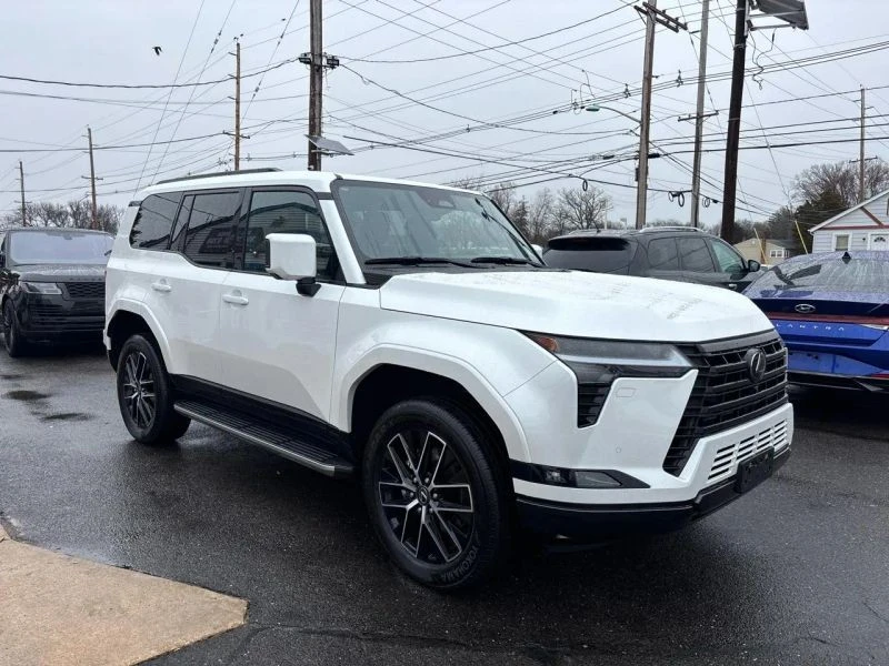 2025 Lexus GX 3rd Gen - Image 7 of 12