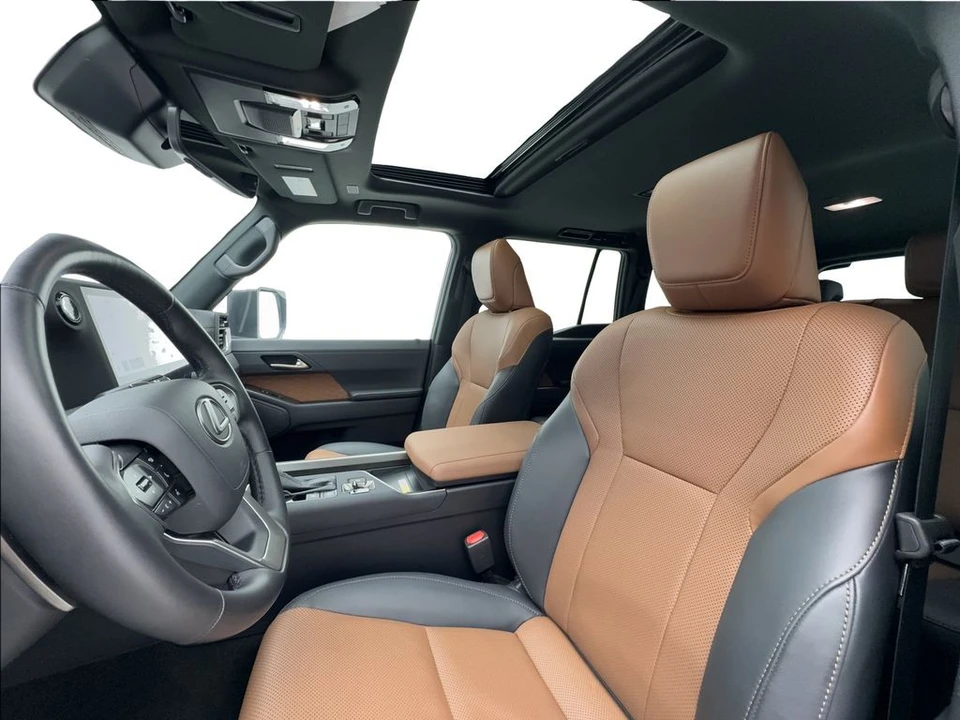 2025 Lexus GX 3rd Gen - Image 19 of 21