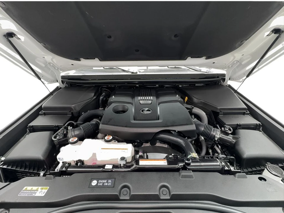 2025 Lexus GX 3rd Gen - Image 17 of 21