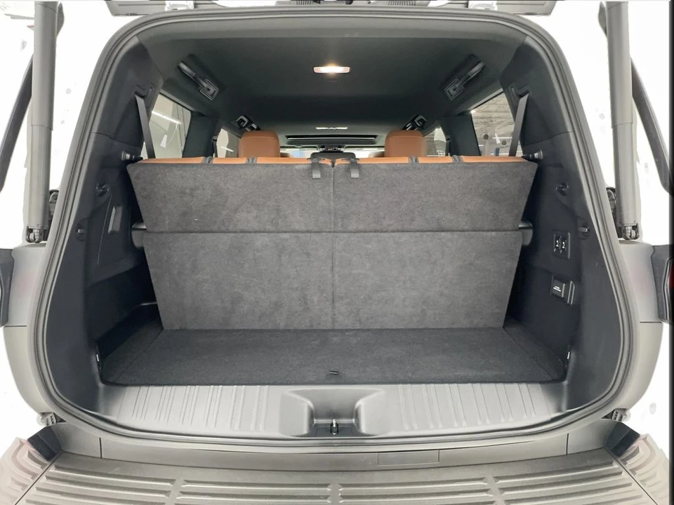 2025 Lexus GX 3rd Gen - Image 16 of 21