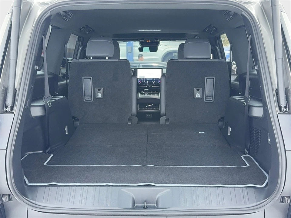 2025 Lexus GX 3rd Gen - Image 12 of 12