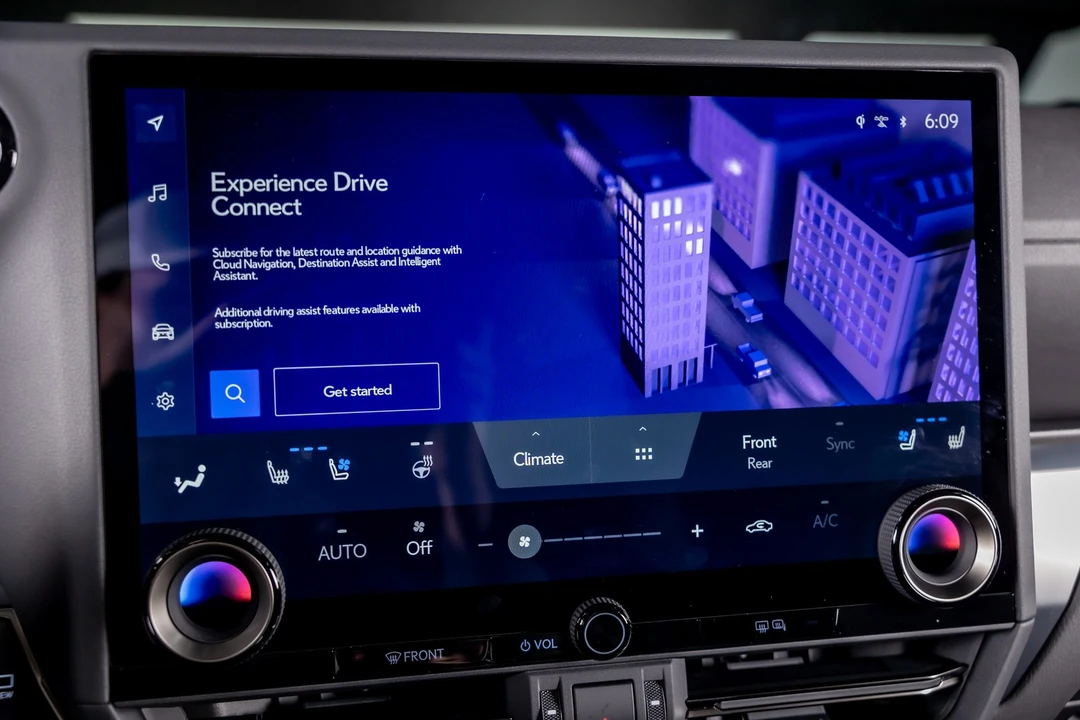 2025 Lexus GX 3rd Gen - Image 16 of 21