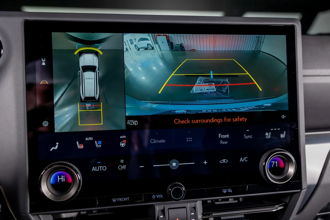 2025 Lexus GX 3rd Gen - Image 12 of 21