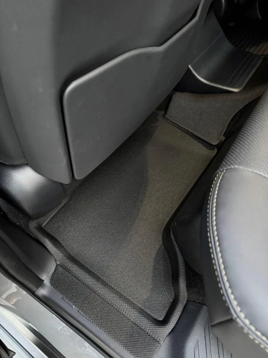 2025 Lexus GX 3rd Gen - Image 11 of 21