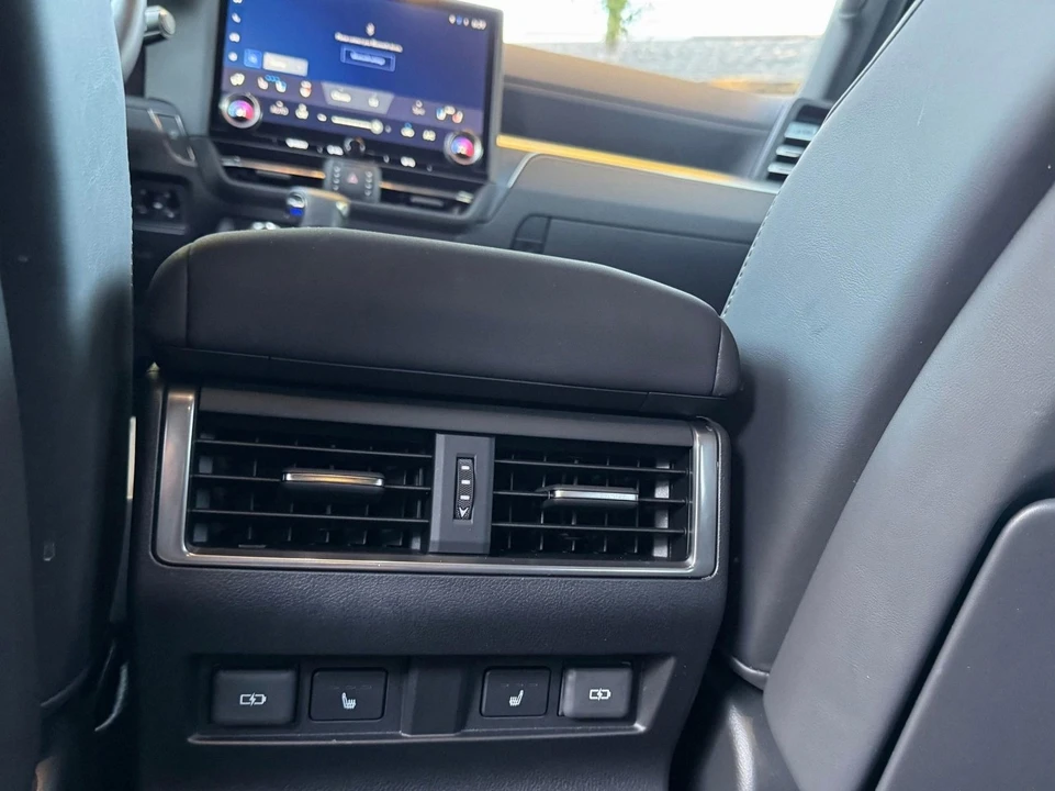 2025 Lexus GX 3rd Gen - Image 5 of 21