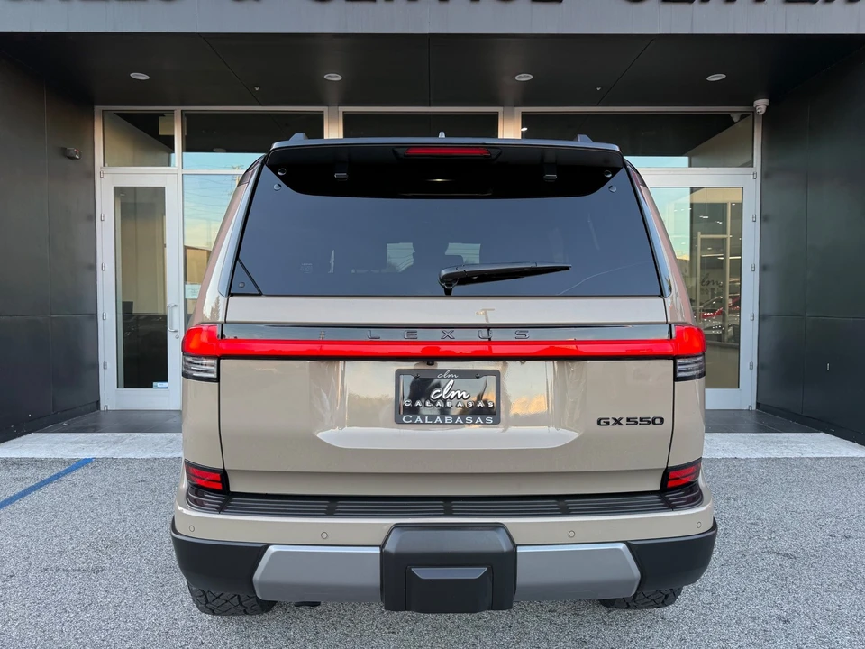 2025 Lexus GX 3rd Gen - Image 14 of 21