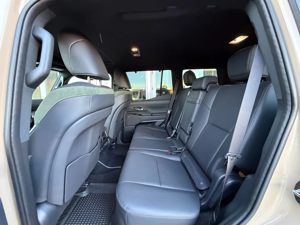 2025 Lexus GX 3rd Gen - Image 21 of 21