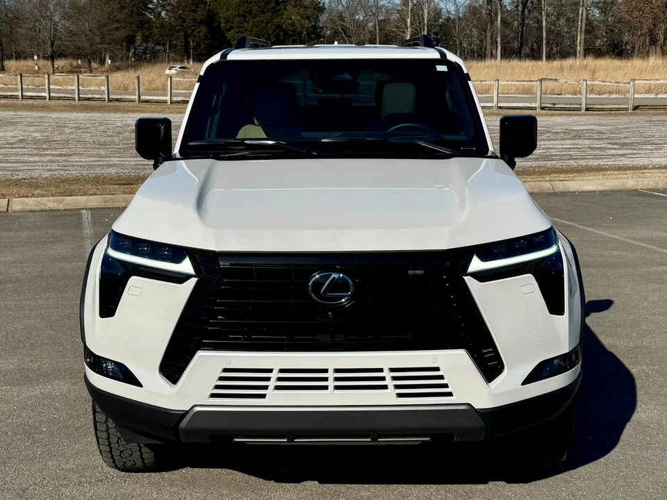 2025 Lexus GX 3rd Gen - Image 5 of 12