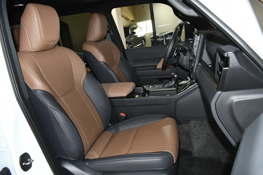 2025 Lexus GX 3rd Gen - Image 8 of 12