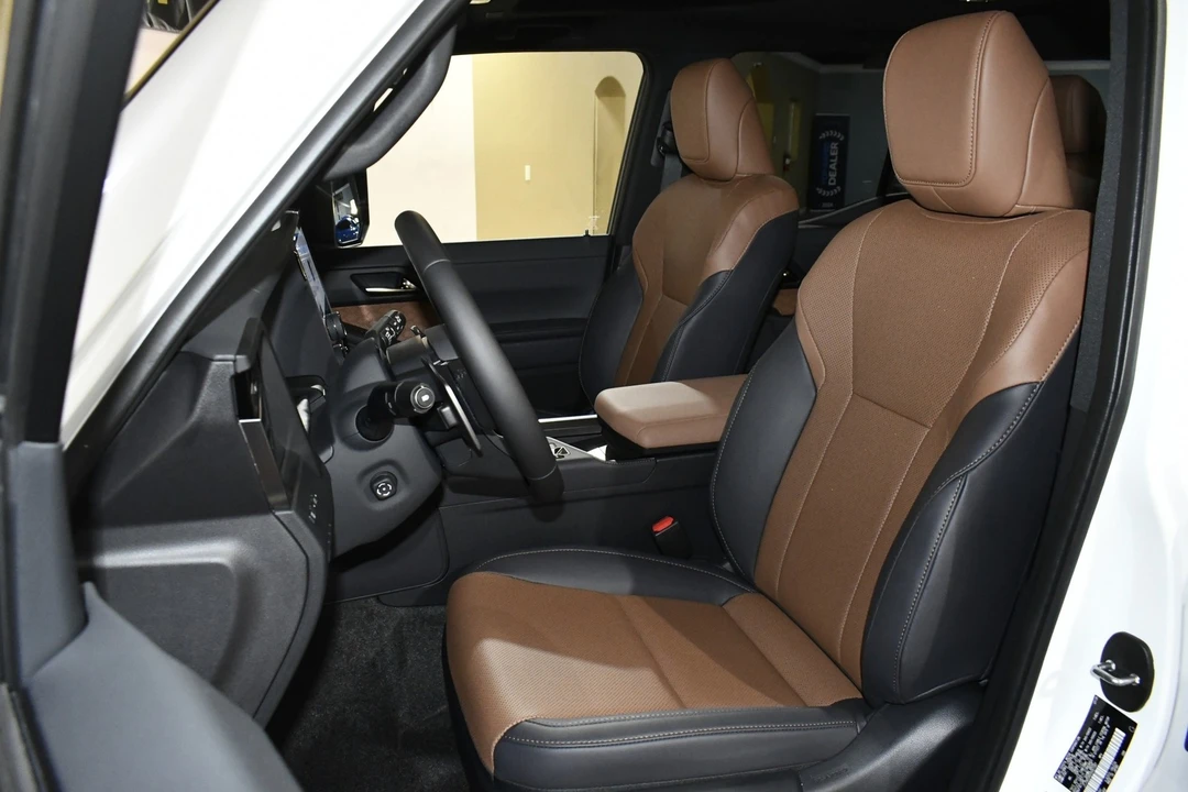 2025 Lexus GX 3rd Gen - Image 7 of 12