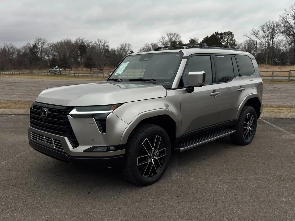 2025 Lexus GX 3rd Gen - Image 2 of 12