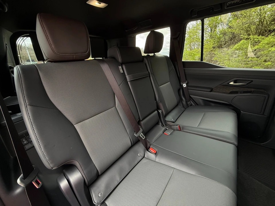 2025 Lexus GX 3rd Gen - Image 16 of 21