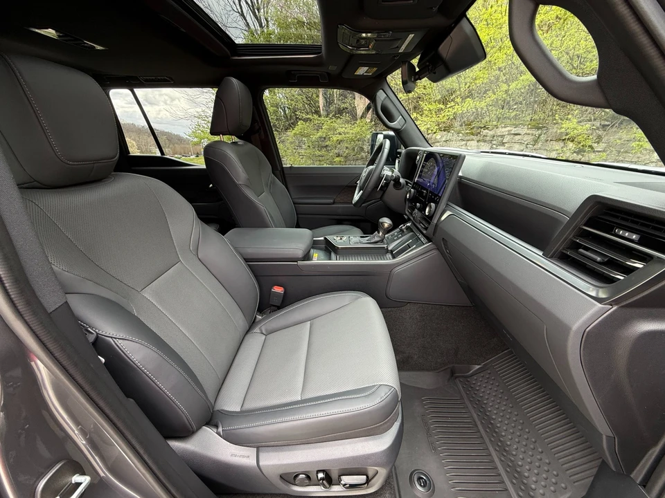 2025 Lexus GX 3rd Gen - Image 13 of 21