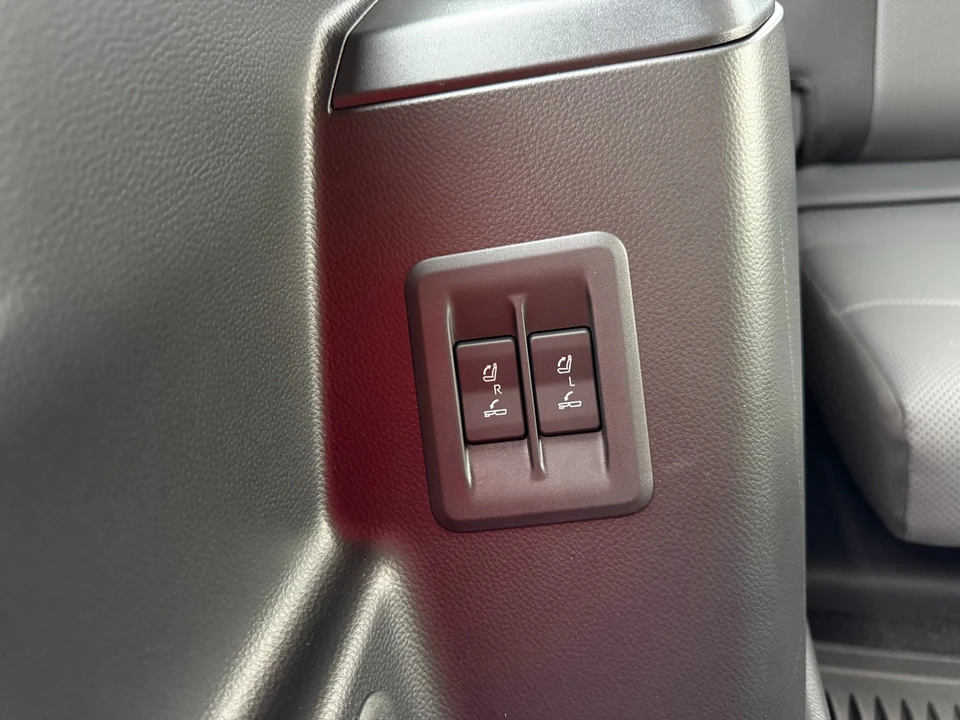 2025 Lexus GX 3rd Gen - Image 20 of 21